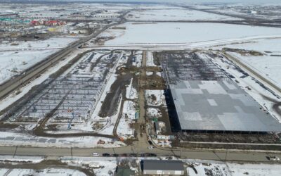 Roof deck is underway at 68th Street Logistics Park!